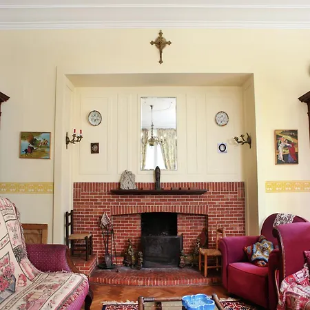Comfortable Mansion In Doomkerke Near Forest Holiday home Ruiselede