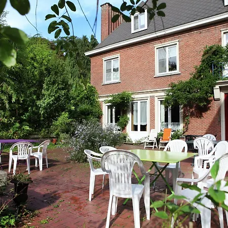 Comfortable Mansion In Doomkerke Near Forest *
